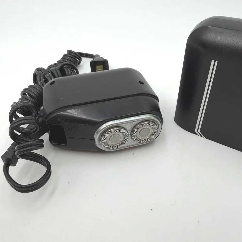 Vintage Norelco Chic Mens Electric‎ Shaver Dual Rotary Black PARTS ONLY